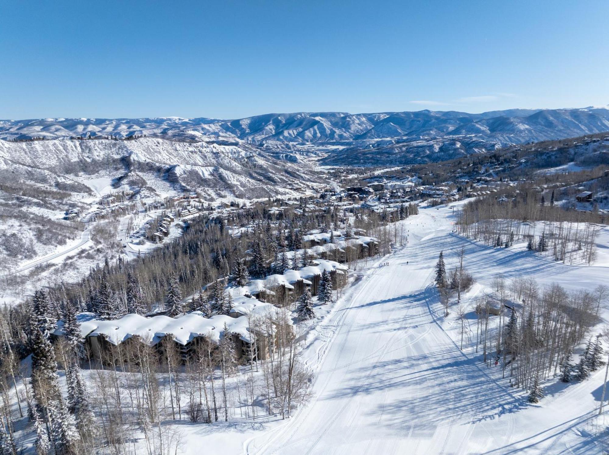 Top Of The Village - Coraltree Residence Collection Сноумас Вилидж Екстериор снимка